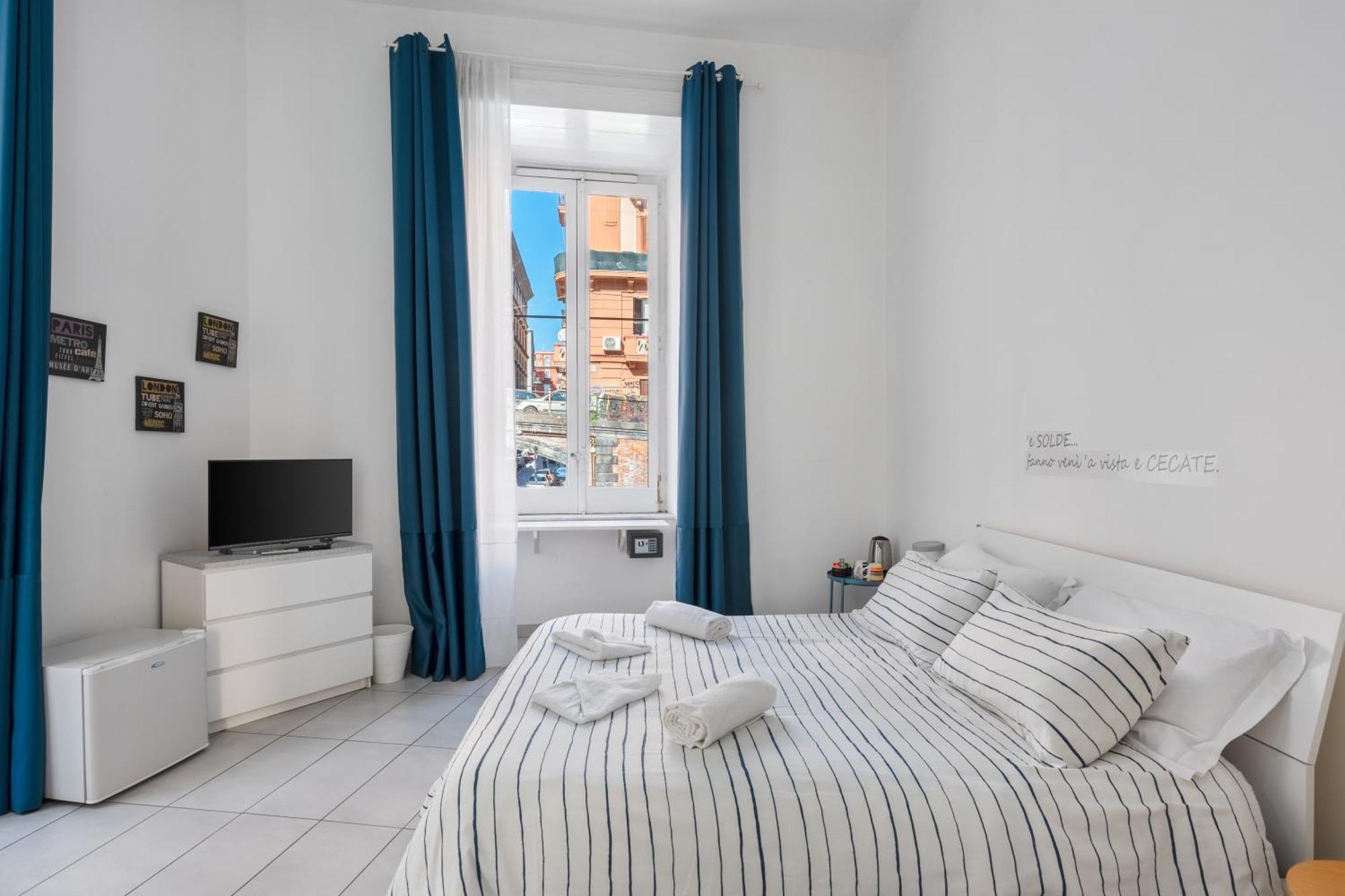 Nina Suites Неаполь Экстерьер фото