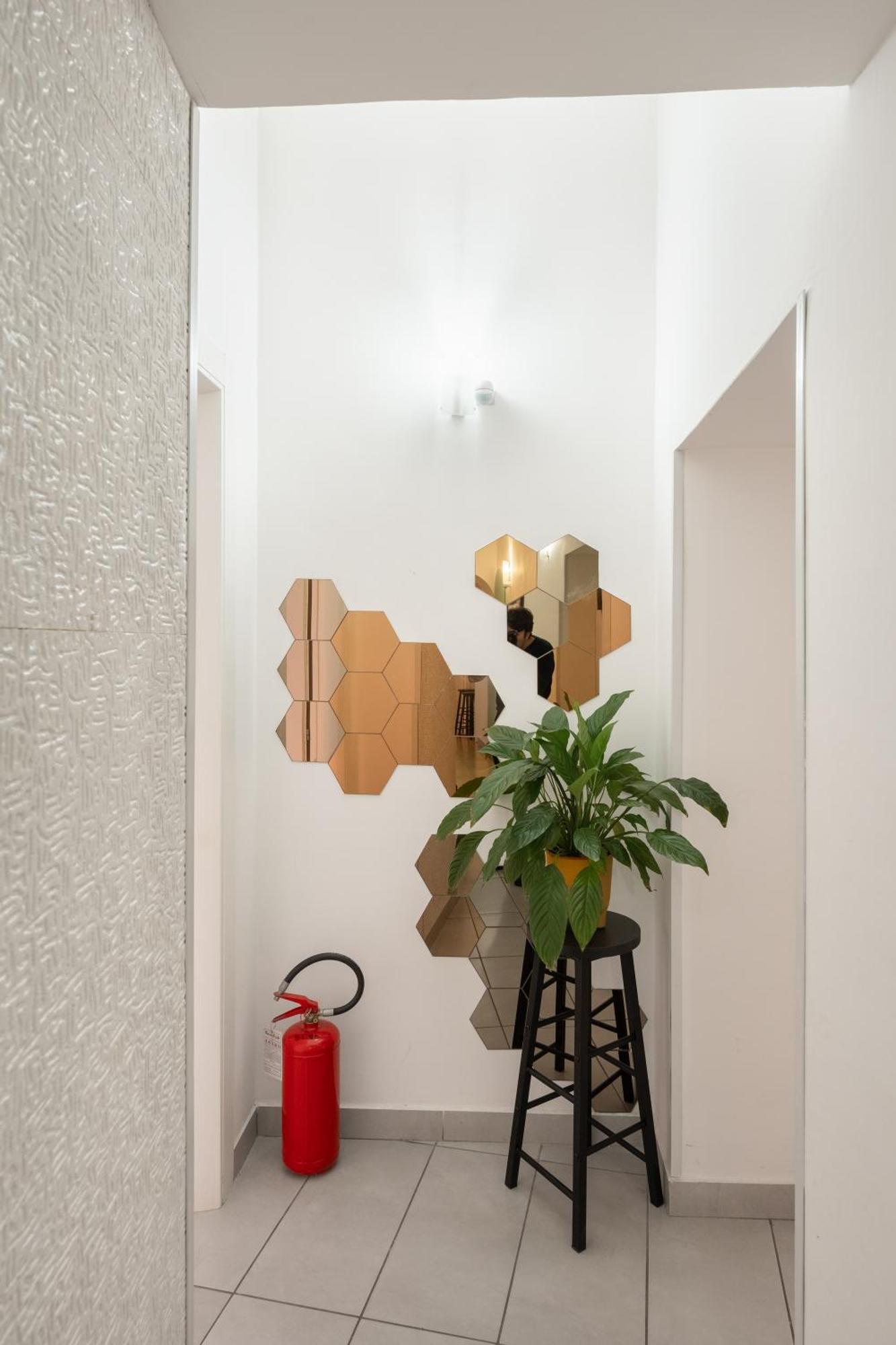 Nina Suites Неаполь Экстерьер фото