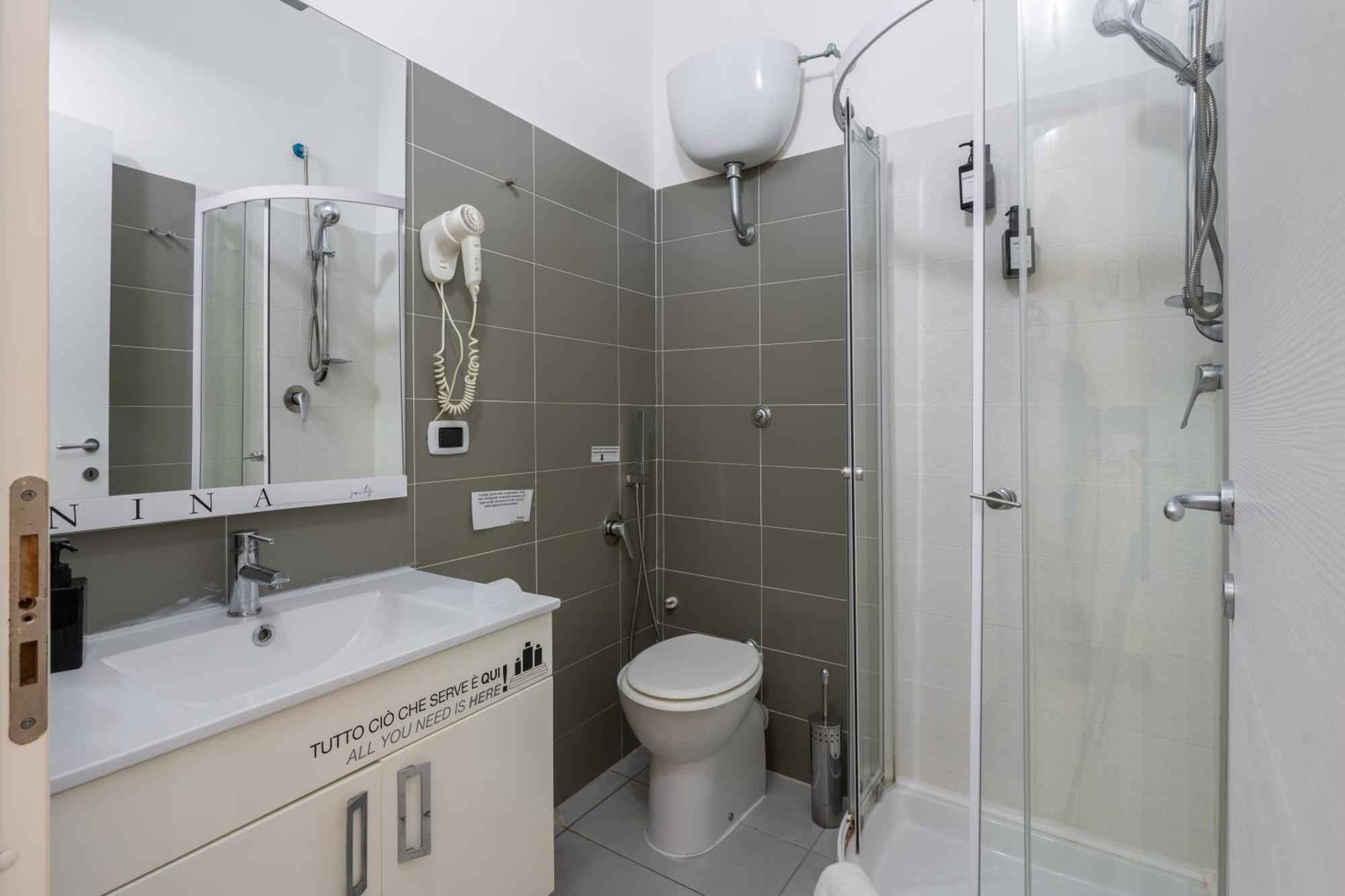 Nina Suites Неаполь Экстерьер фото